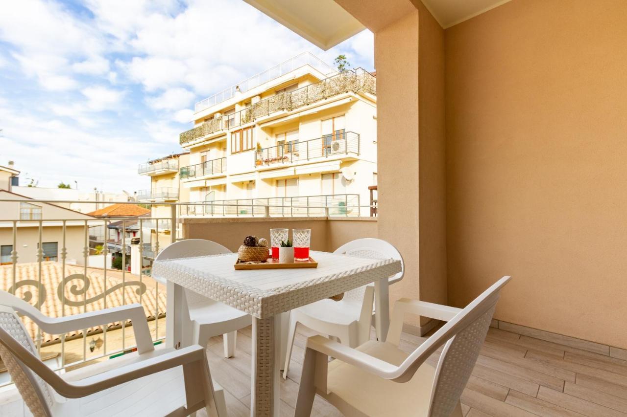 토르토레토 Giada 1P - Palazzina Laura Myho Casa 아파트 외부 사진
